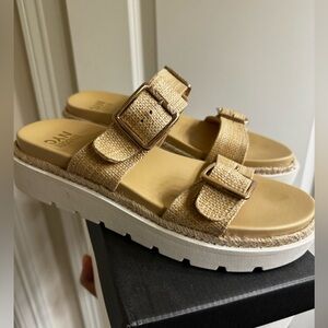 MADDEN NYC  Woven Buckle Slide Sandals